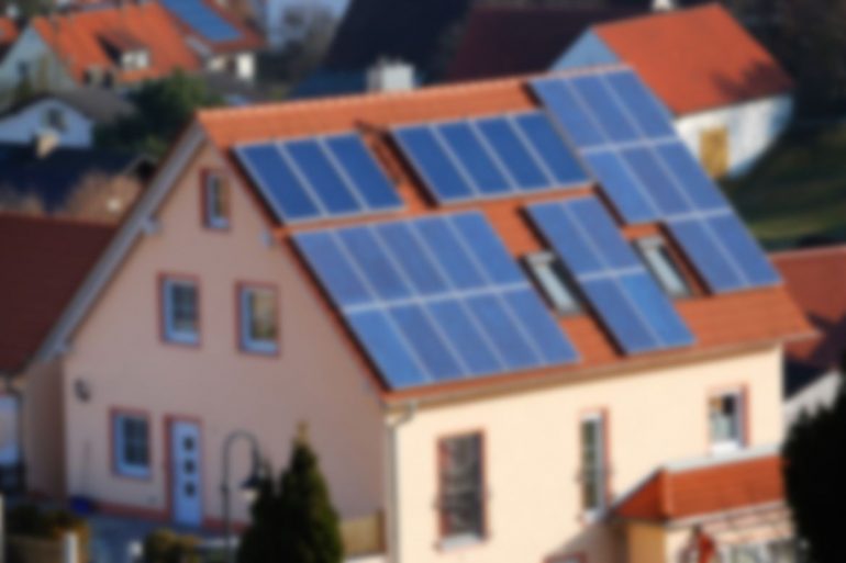 Edifícios residenciais populares terão energia fotovoltaica em SP