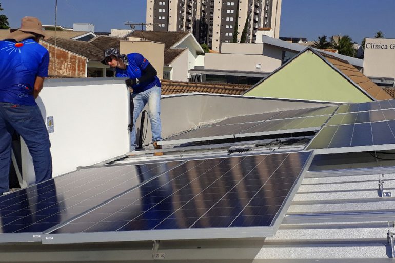 Touch Sustentável - Sistema de Energia Solar Residencial